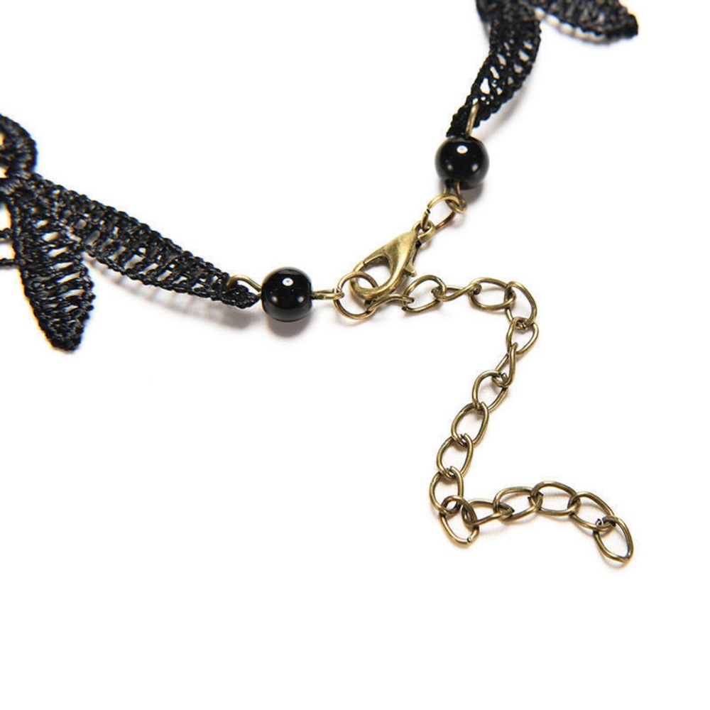 Black Crochet Victorian Gothic Bib Choker Necklace - Picture 6 of 6